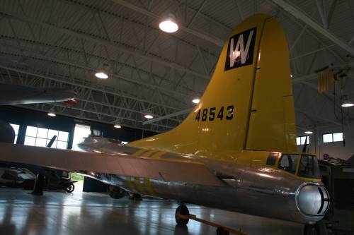 IMG_7565_small_B-17_'Flying_Fortress'