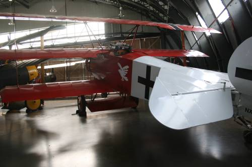 IMG_7587_small_Fokker_Dr_I_Replica