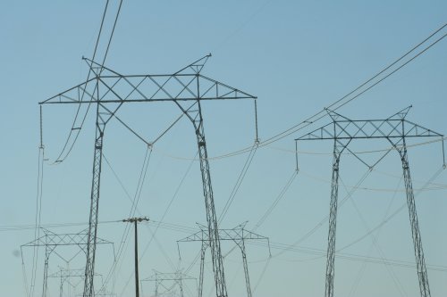 2010-06-27 Power Lines Along I-5 (small)